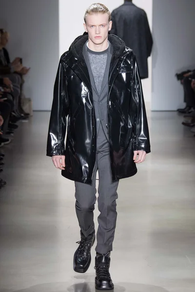 Look 23
